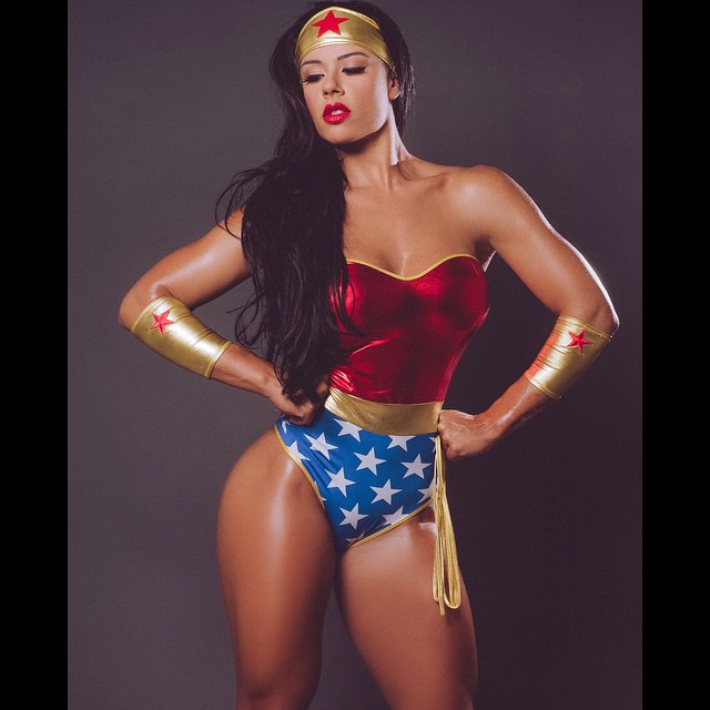 sue lasmar Wonder Woman 928710397